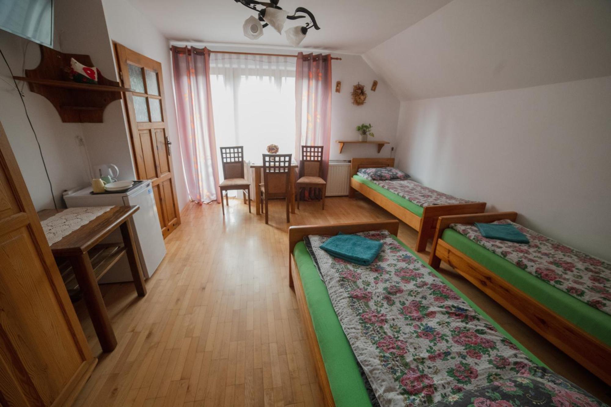Wisniowy Gaj Villa Ujanowice Exterior foto