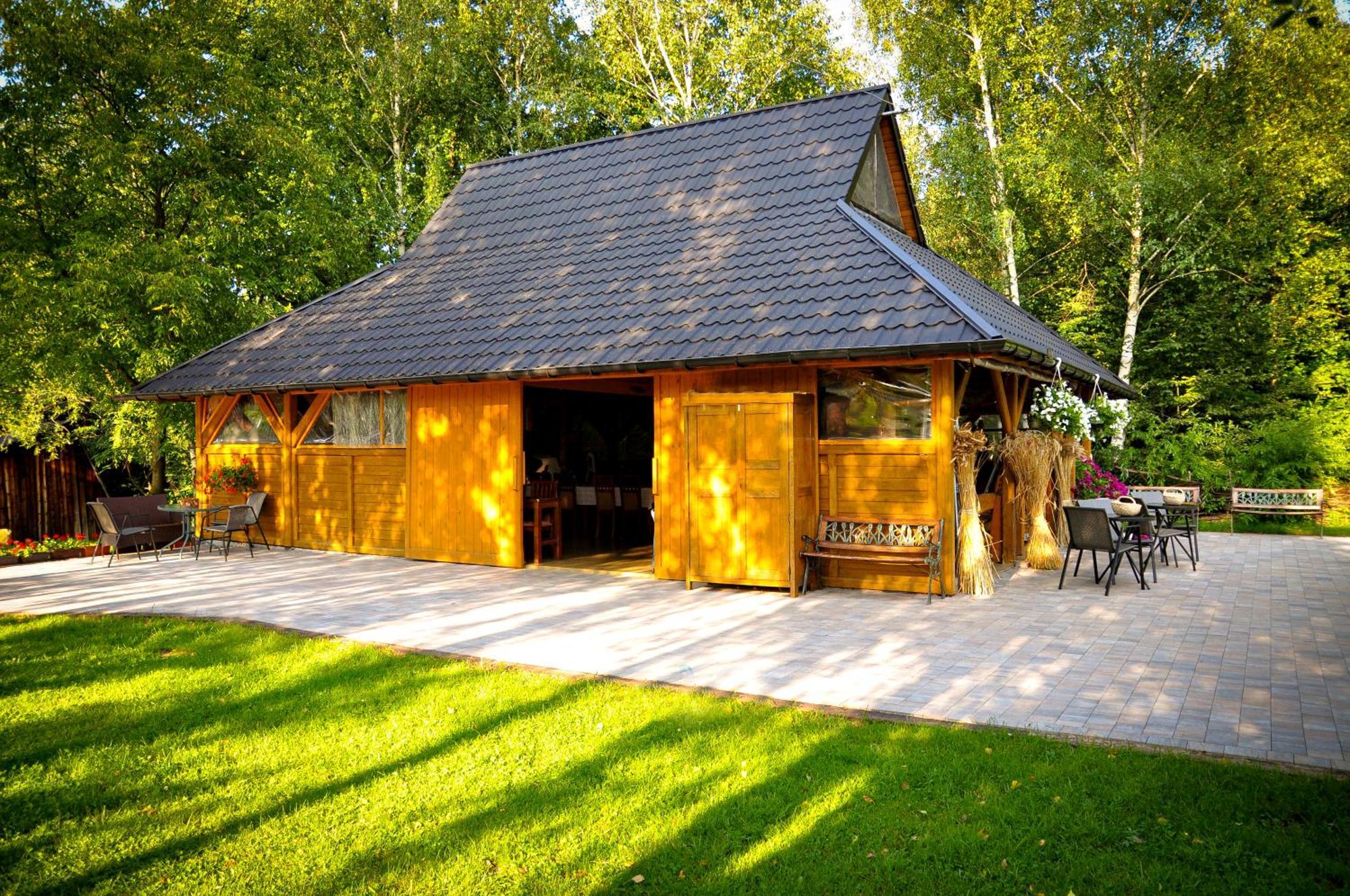 Wisniowy Gaj Villa Ujanowice Exterior foto